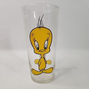 Vintage 1973 Looney Tunes Tweety Bird Warner Bros Pepsi Collector Series Glass